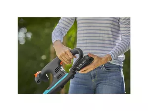 Gardena Akumulátorové nůžky na živý plot EasyCut 40/18V P4A - sada k okamžitému použití