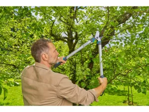 Gardena EasyCut L, dvoubřité, ideální pro čerstvé dřevo