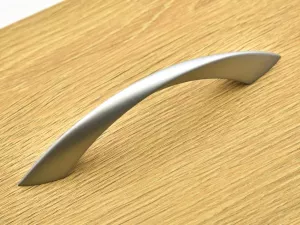 Úchytka Coria BA128 chrom mat Hettich