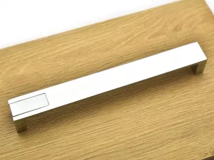 Úchytka INTRA 192 chrom lesklý/chrom satén Hettich