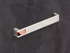 Úchytka INTRA 192 nerez/měď kartač. Hettich