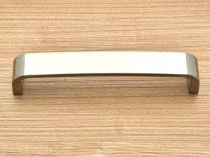 Úchytka LORENZA G UN 9407/128 nikl broušený Gamet