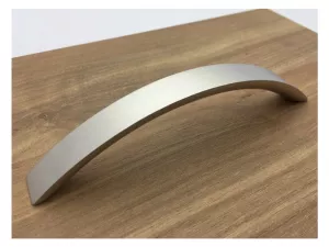 Úchytka UGO G UG 4306/128 nikl satén PLK Gamet Úchytka UGO G UG 4306/128 nikl satén PLK Gamet